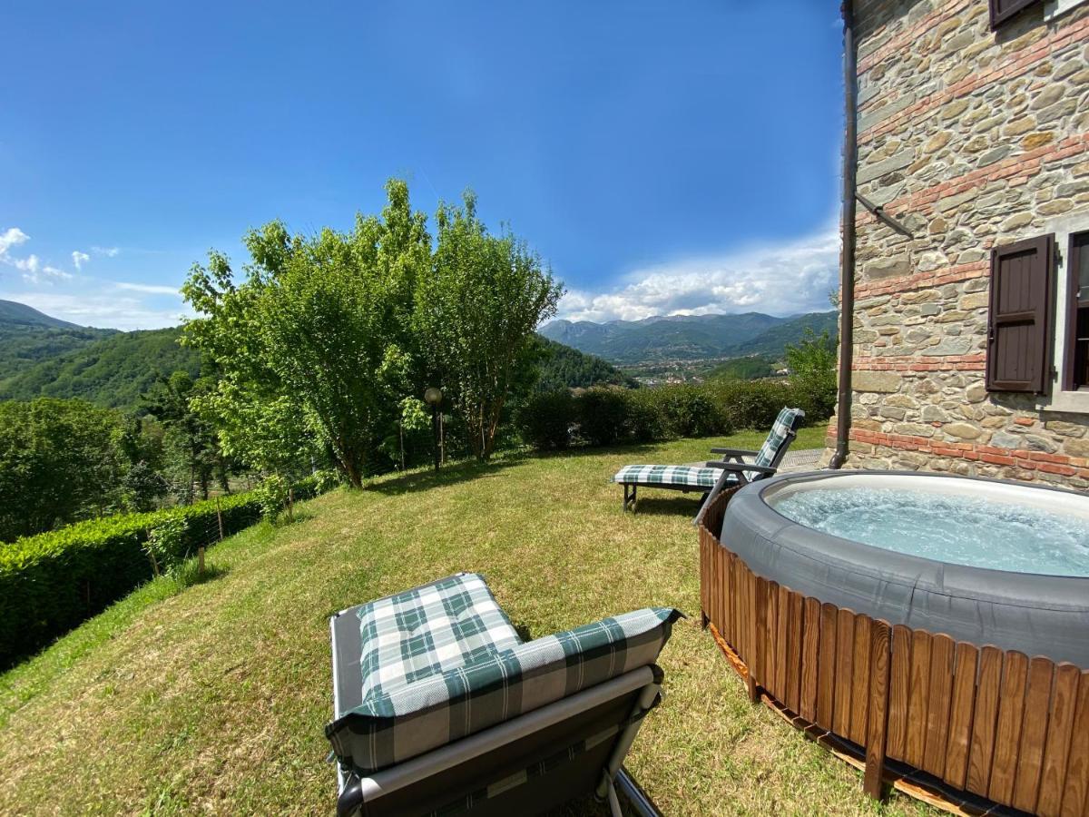 קסטלנובו די גרפניאנה Cottage House Il Palazzetto מראה חיצוני תמונה