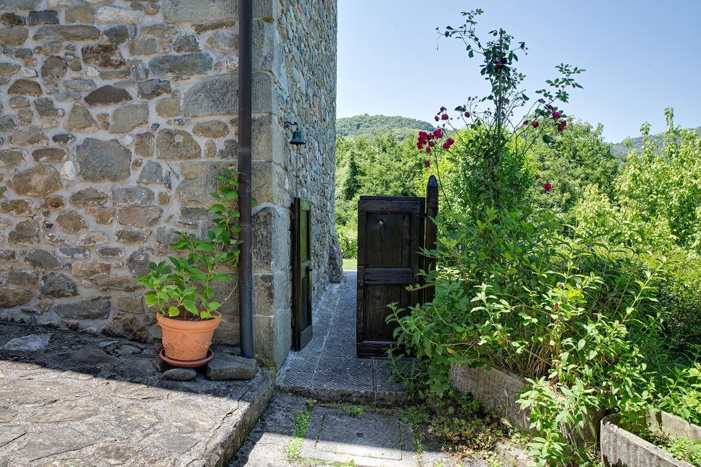 קסטלנובו די גרפניאנה Cottage House Il Palazzetto מראה חיצוני תמונה