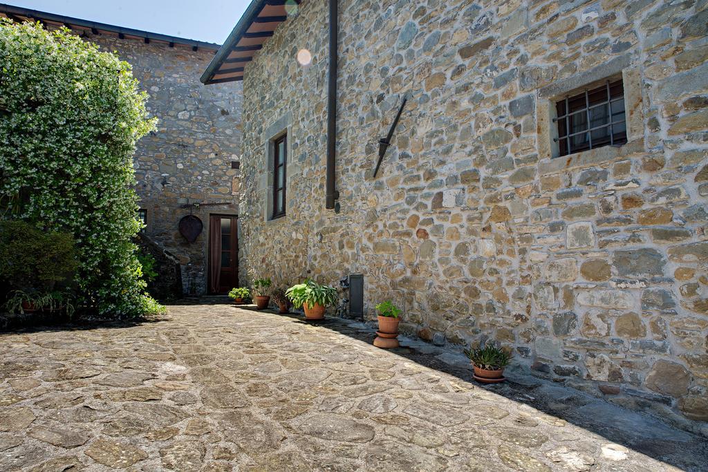 קסטלנובו די גרפניאנה Cottage House Il Palazzetto מראה חיצוני תמונה